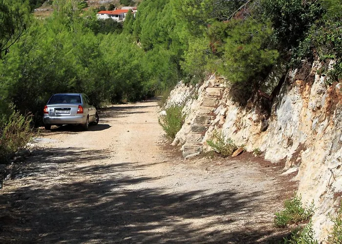 Secluded Fisherman's Cove Bratinja Luka, Korcula - 9224